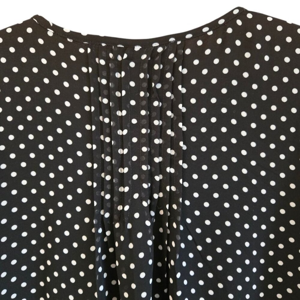 Tommy Hilfiger Black & White Polka Dot Blouse Pintuck Front & Tie Neck Small - Picture 4 of 7